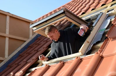 Pose de fenêtres de toit Velux à Bournos